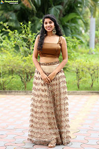 Sravanthi Prattipati at Rahasyam Idam Jagath Press Meet