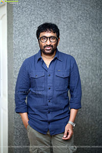 Srinu Vaitla at Viswam Movie Interview, HD Gallery