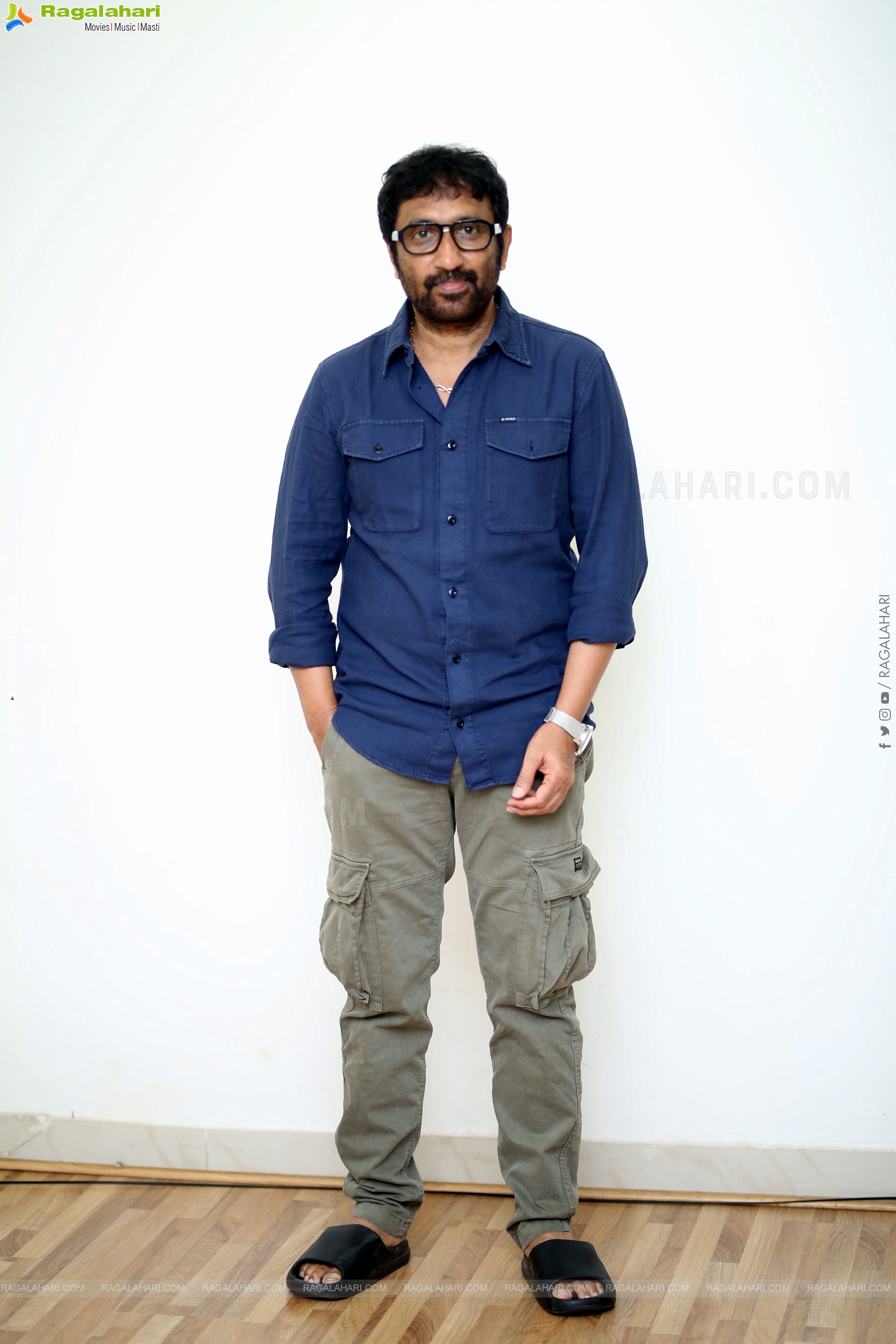 Srinu Vaitla at Viswam Movie Interview, HD Gallery