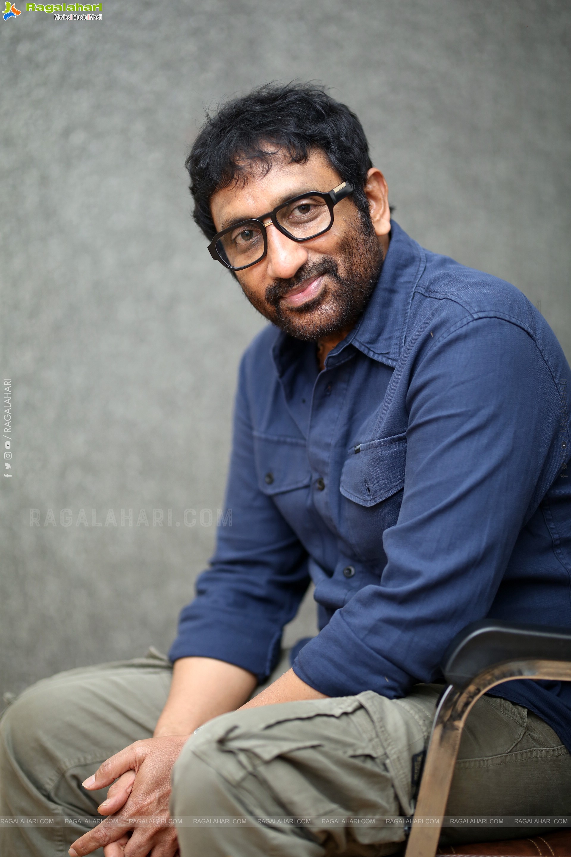 Srinu Vaitla at Viswam Movie Interview, HD Gallery