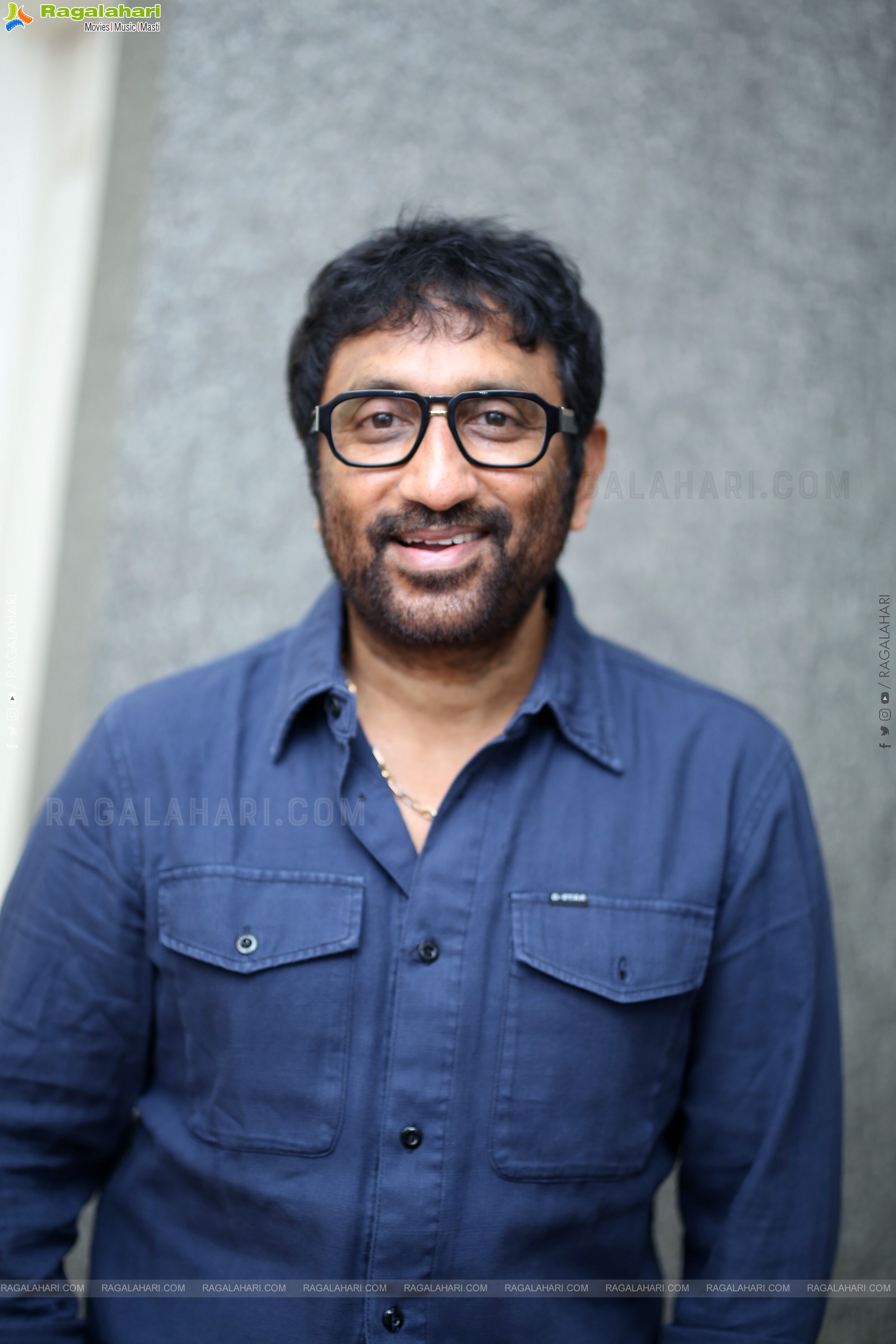 Srinu Vaitla at Viswam Movie Interview, HD Gallery