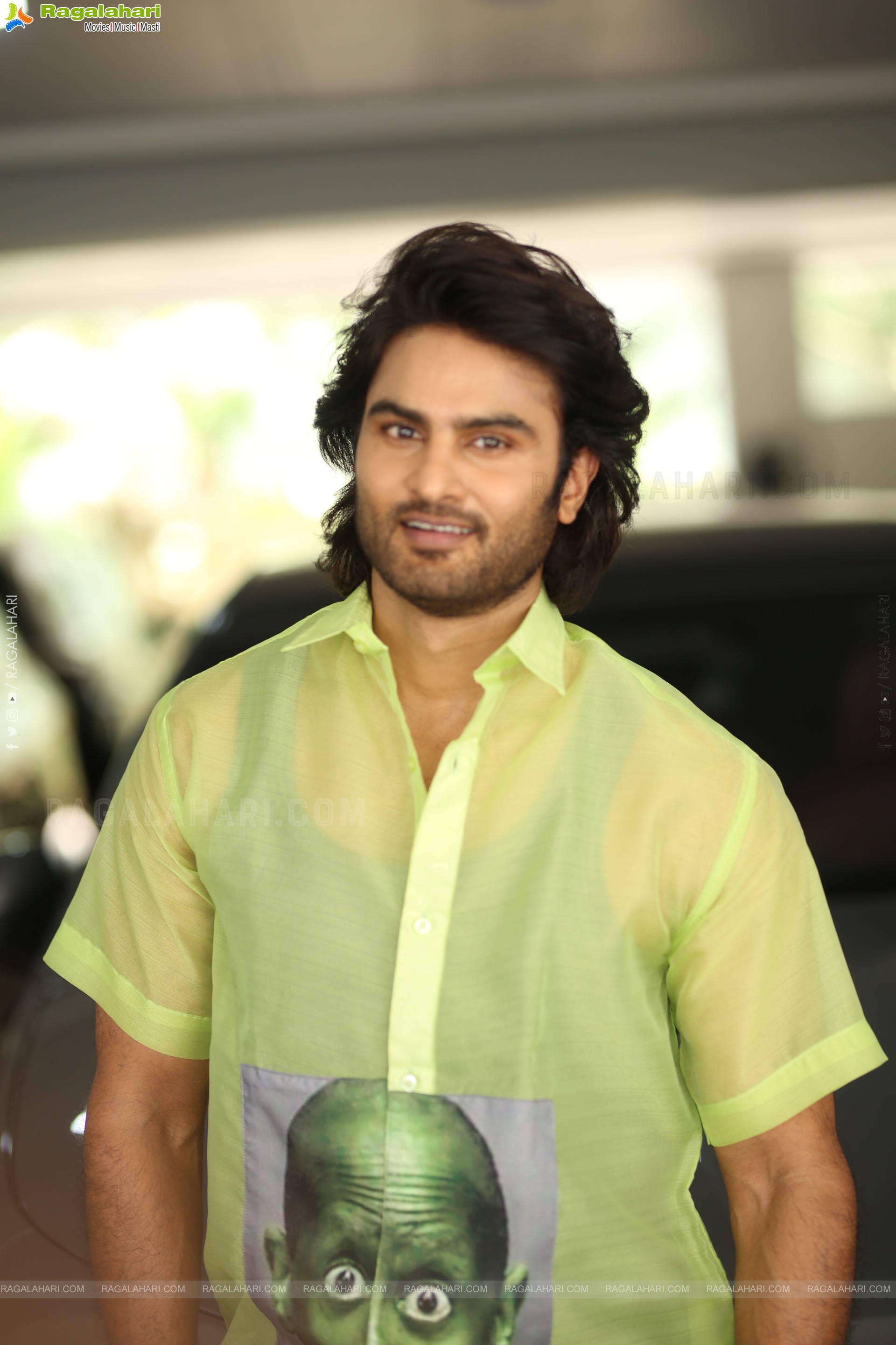 Sudheer Babu at Maa Nanna Superhero Interview, HD Gallery