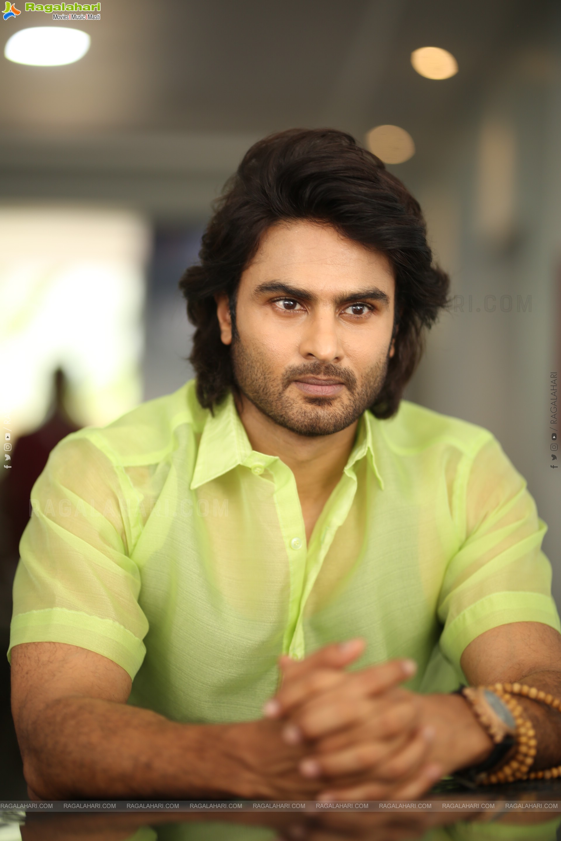 Sudheer Babu at Maa Nanna Superhero Interview, HD Gallery