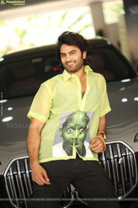 Sudheer Babu at Maa Nanna Superhero Interview, HD Gallery