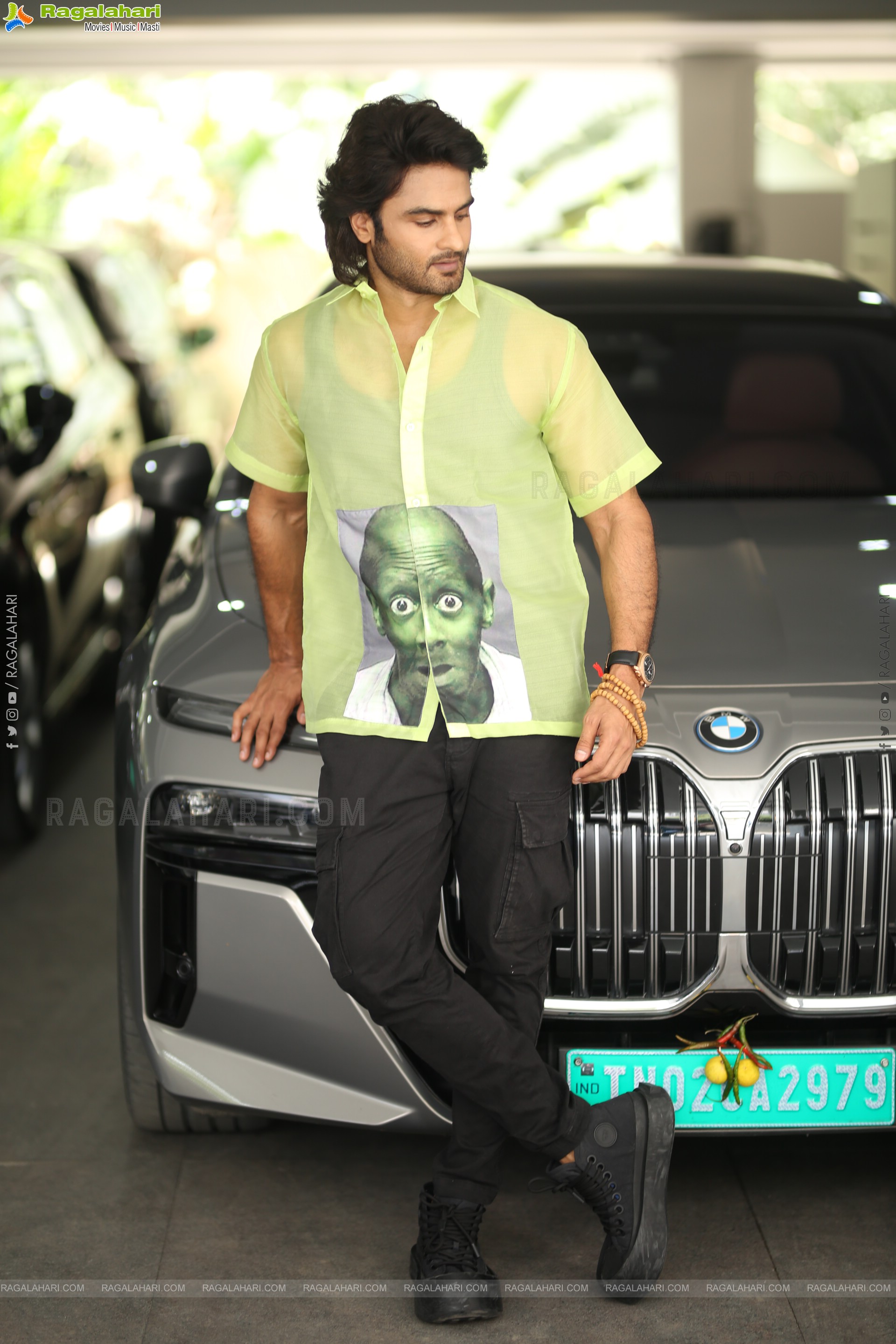 Sudheer Babu at Maa Nanna Superhero Interview, HD Gallery