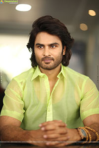 Sudheer Babu at Maa Nanna Superhero Interview, HD Gallery