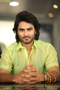 Sudheer Babu at Maa Nanna Superhero Interview, HD Gallery