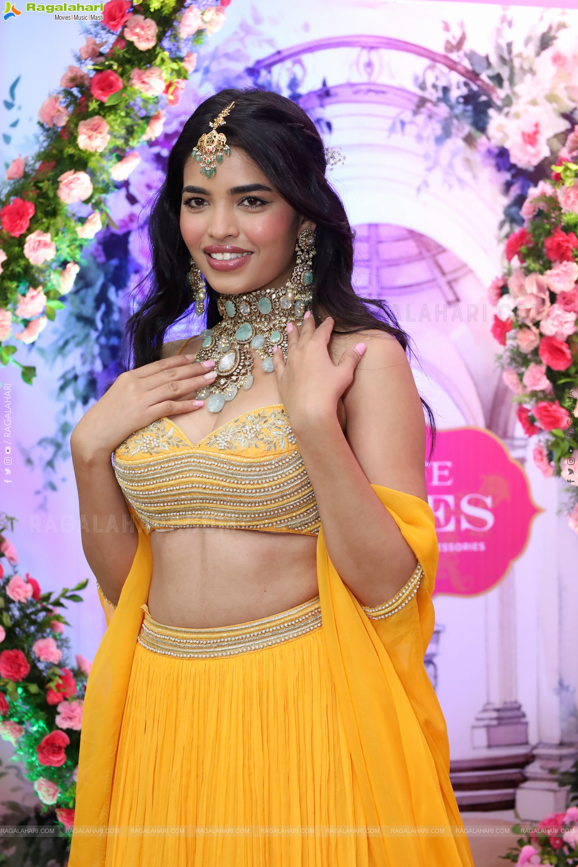 Urmila Chauhan Latest HD Stills, Photo Gallery