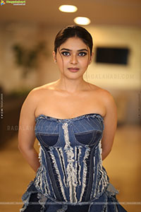 Vaibhavi Shandilya at Martin Pre-release Event, HD Gallery