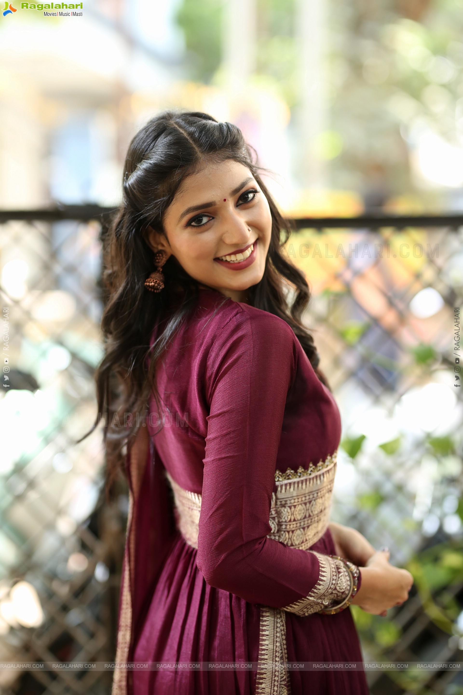 Vihanshi Hegde at O Andala Rakshasi Press Meet, HD Gallery