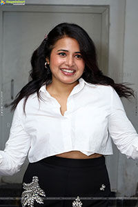 Aashi New Photoshoot Stills, HD Photo Gallery