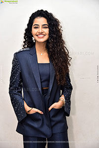 Anupama Parameswaran at Bison Movie Press Meet, HD Gallery