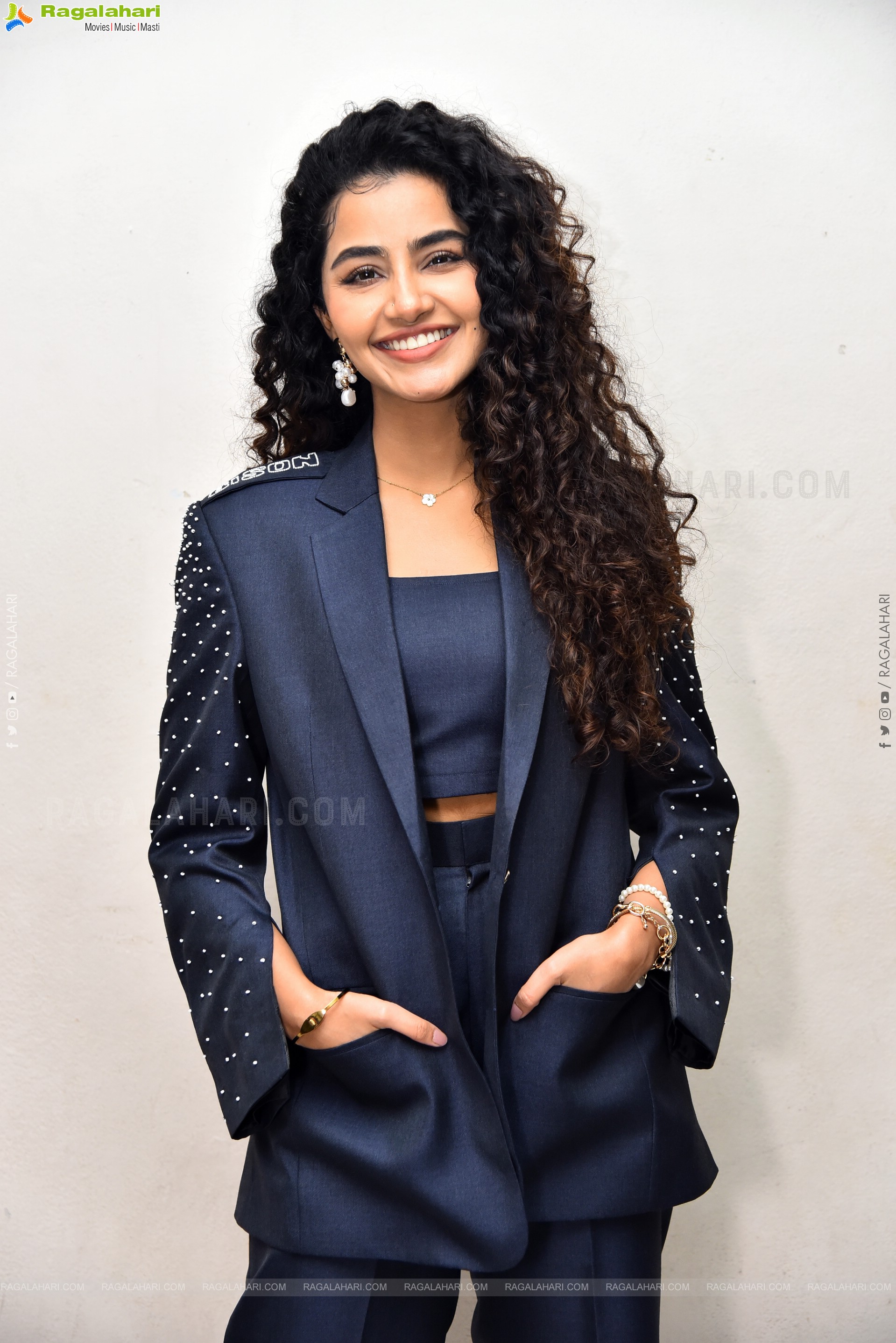 Anupama Parameswaran at Bison Movie Press Meet, HD Gallery
