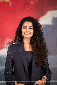 Anupama Parameswaran at Bison Movie Press Meet, HD Gallery