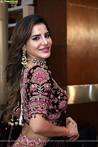 Ashu Reddy at Hi Life Brides Exhibition Launch, HD Gallery