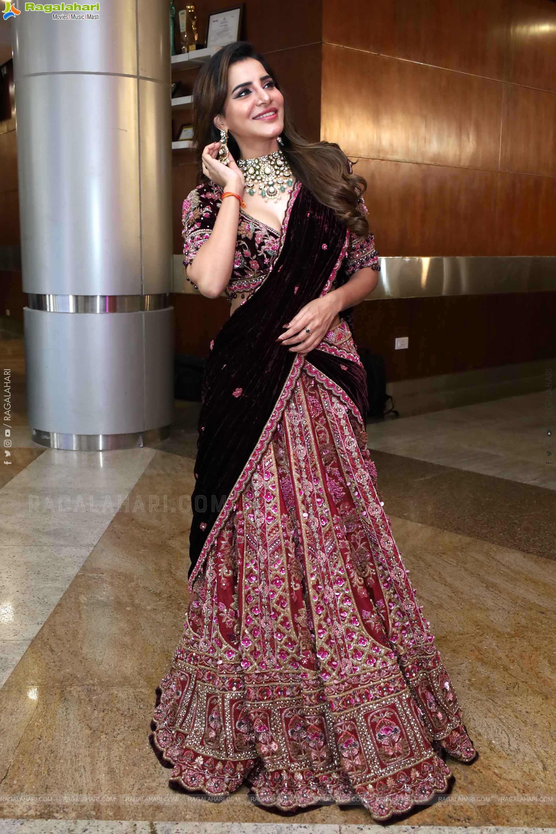 Ashu Reddy at Hi Life Brides Exhibition Launch, HD Gallery