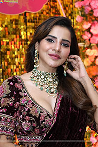 Ashu Reddy at Hi Life Brides Exhibition Launch, HD Gallery