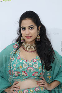 Mounika Dakoju Latest Stills, HD Gallery