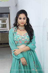 Mounika Dakoju Latest Stills, HD Gallery