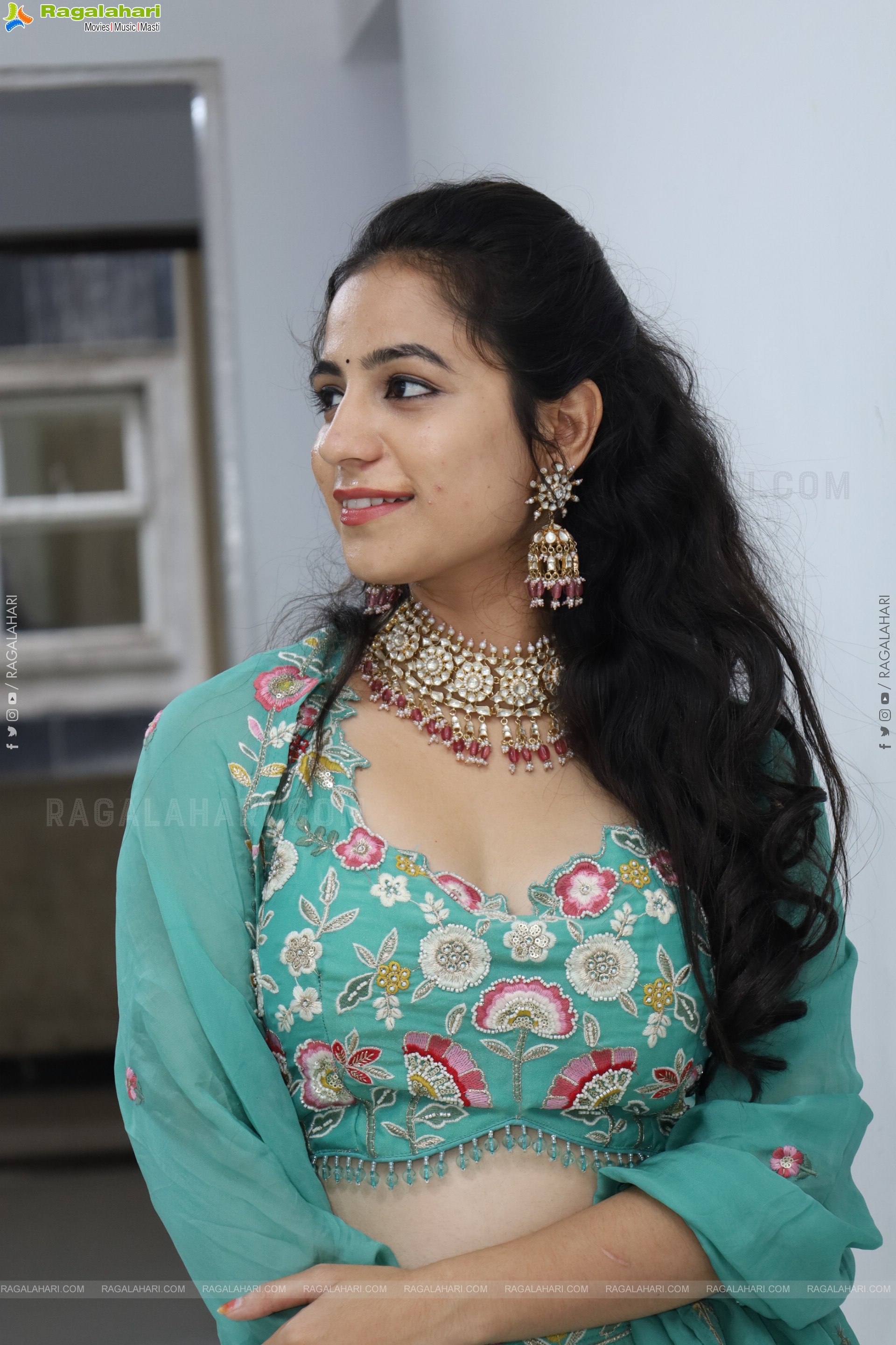 Mounika Dakoju Latest Stills, HD Gallery