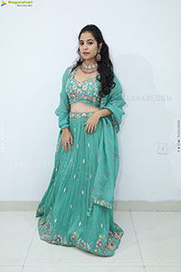 Mounika Dakoju Latest Stills, HD Gallery