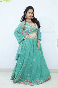 Mounika Dakoju Latest Stills, HD Gallery