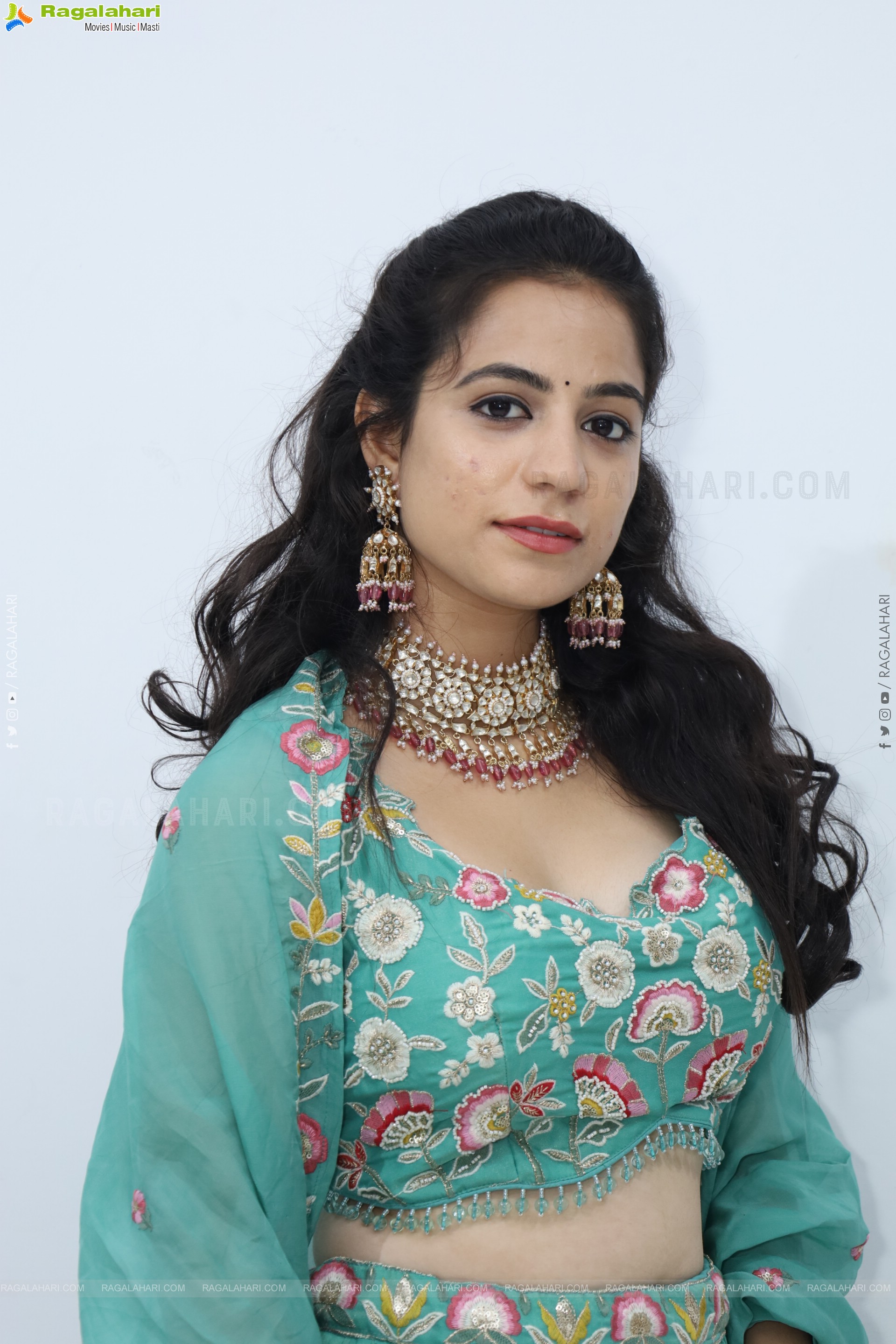 Mounika Dakoju Latest Stills, HD Gallery