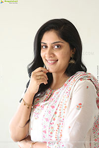 Dhanya Balakrishna Latest Stills, HD Gallery