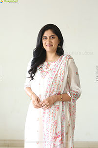 Dhanya Balakrishna Latest Stills, HD Gallery