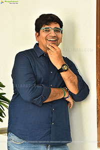 Director Jaya Shankarr at Ari Movie Interview, HD Gallery