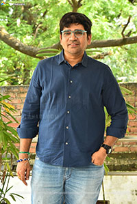 Director Jaya Shankarr at Ari Movie Interview, HD Gallery