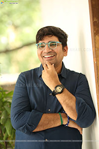 Director Jaya Shankarr at Ari Movie Interview, HD Gallery