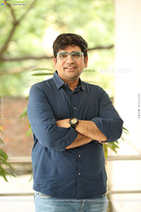 Director Jaya Shankarr at Ari Movie Interview, HD Gallery