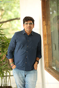 Director Jaya Shankarr at Ari Movie Interview, HD Gallery