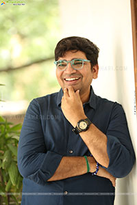 Director Jaya Shankarr at Ari Movie Interview, HD Gallery