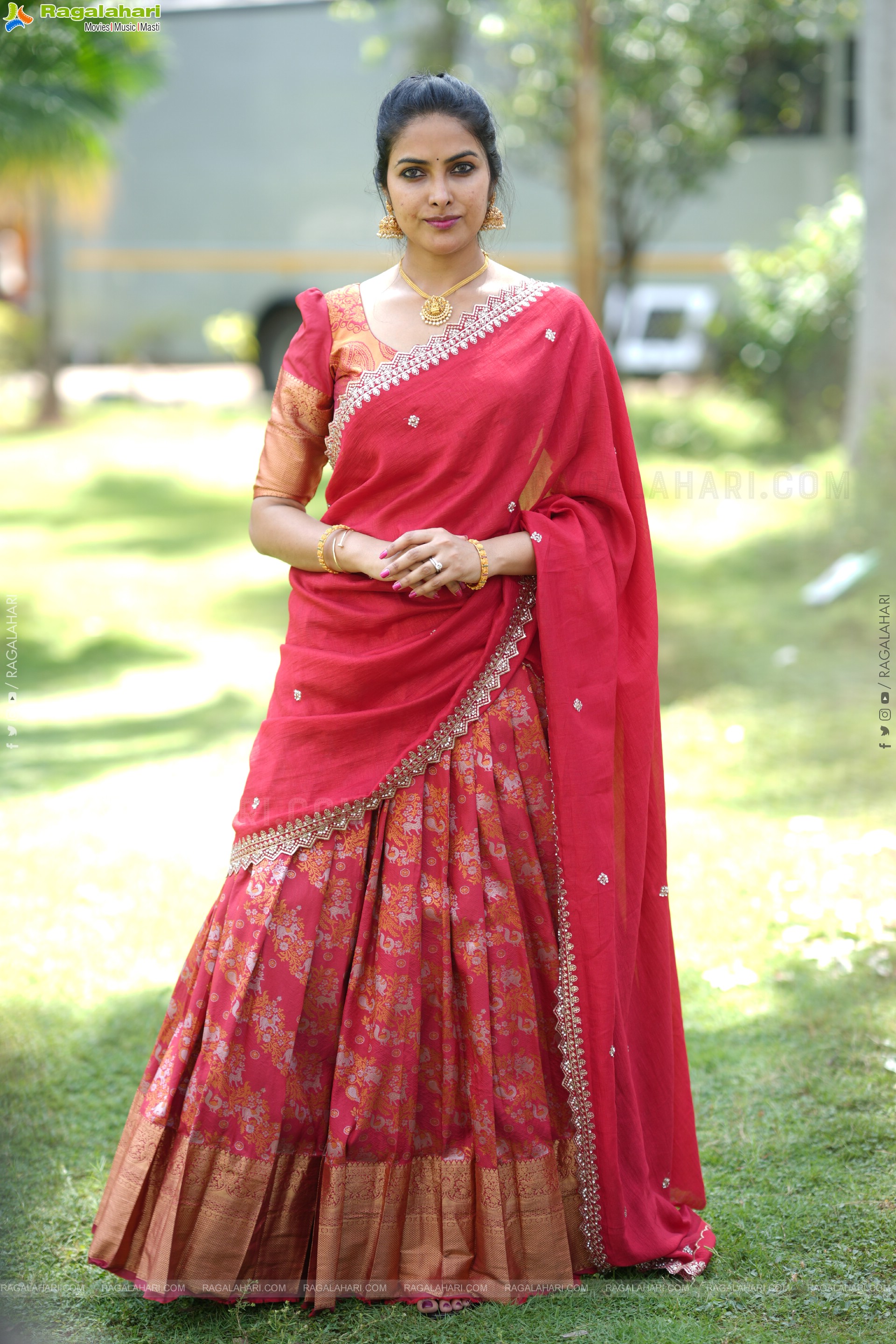 Divi Vadthya at Napoleon Returns Movie Title Glimpse Launch, HD Gallery