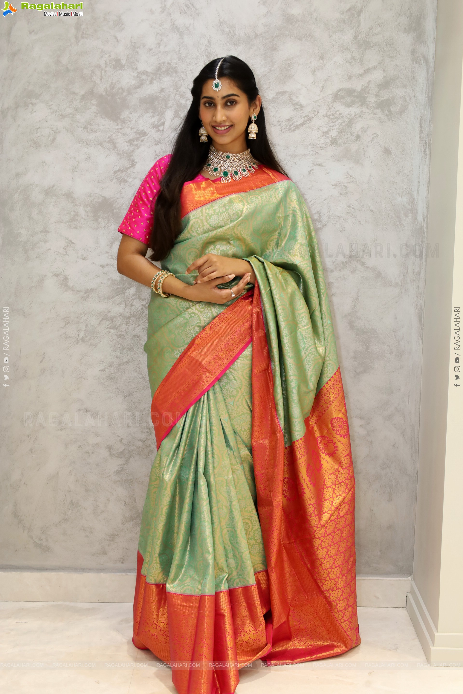 Gomathy Reddy Traditional stills with Jewellery, HD Gallery