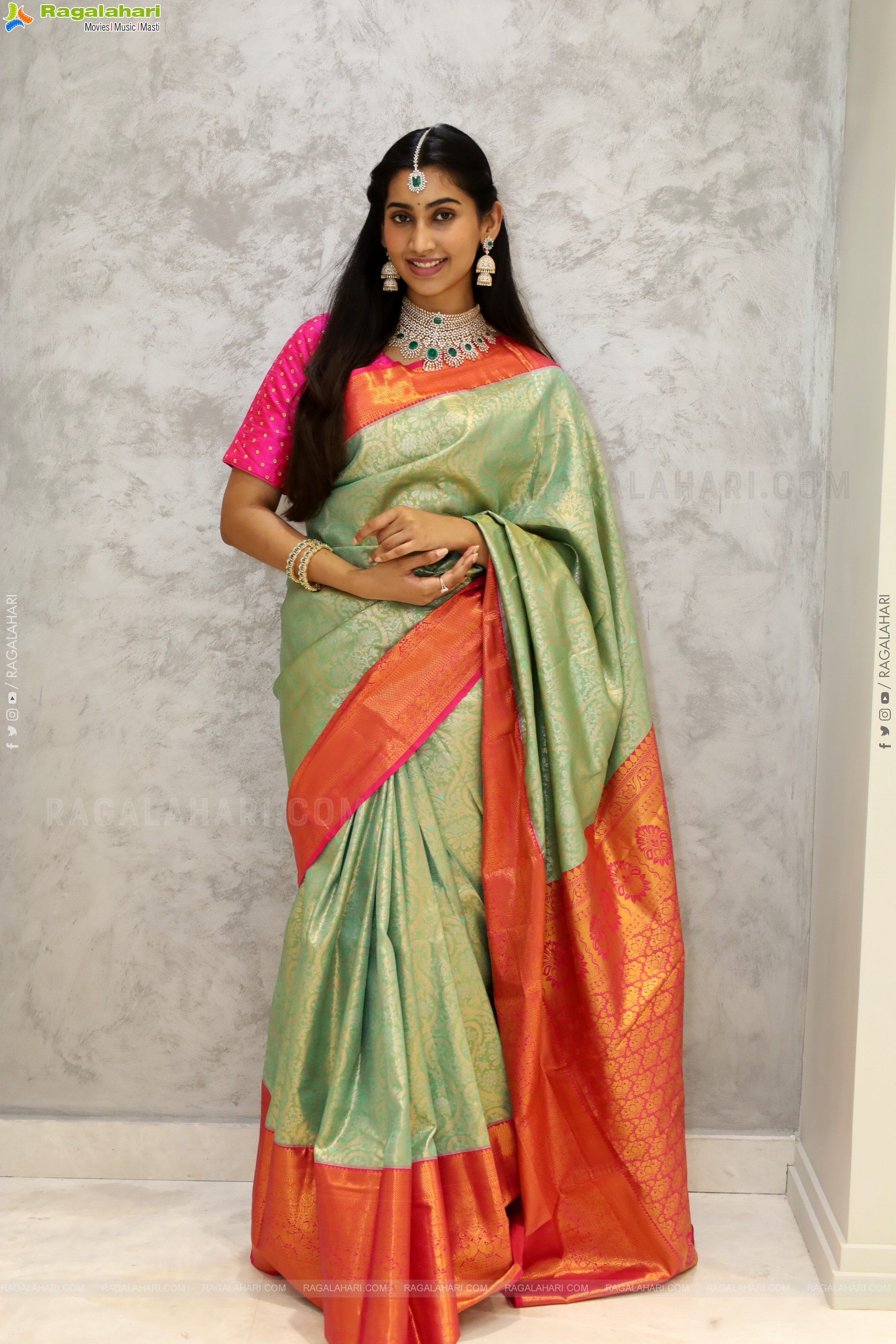 Gomathy Reddy Traditional stills with Jewellery, HD Gallery