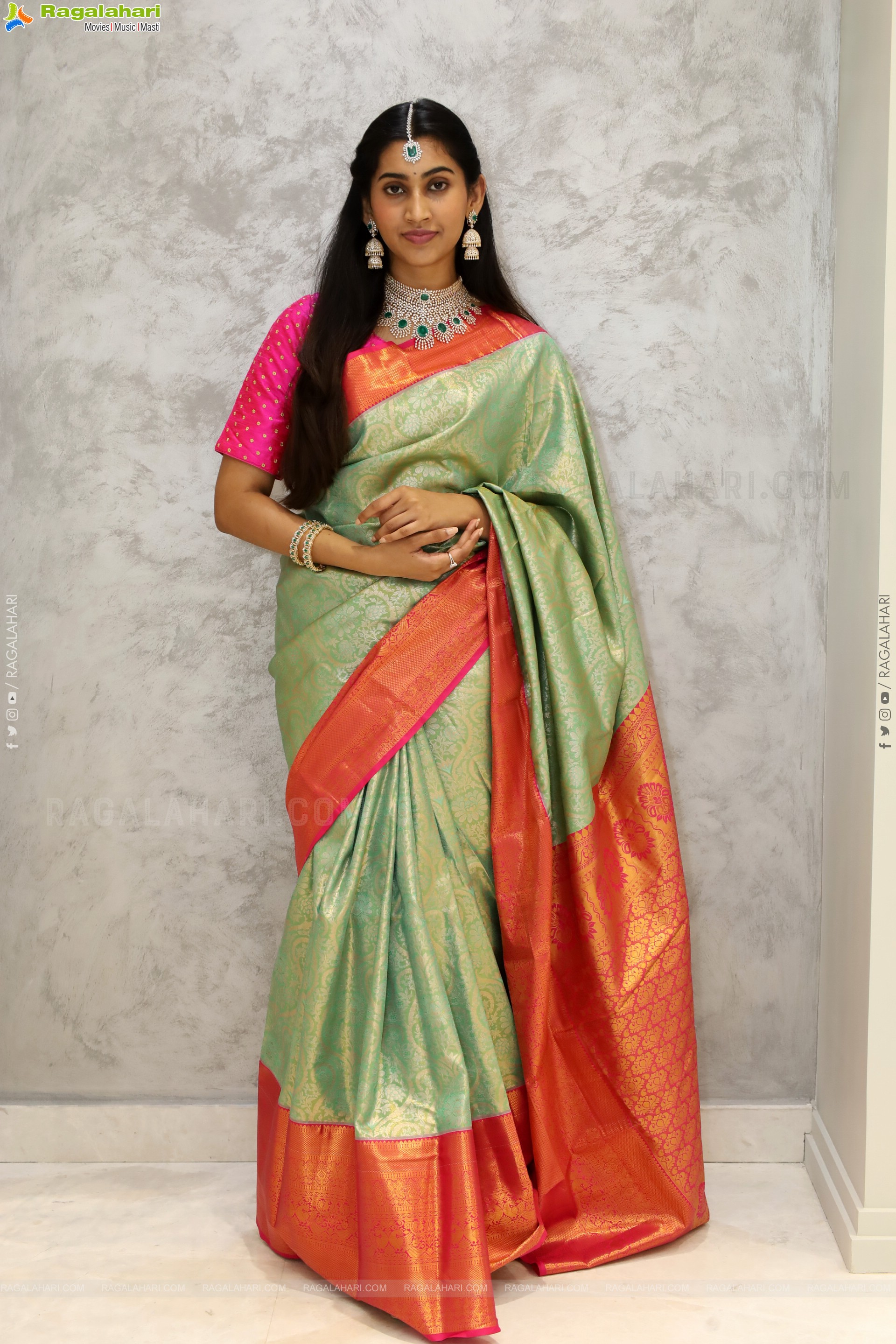 Gomathy Reddy Traditional stills with Jewellery, HD Gallery
