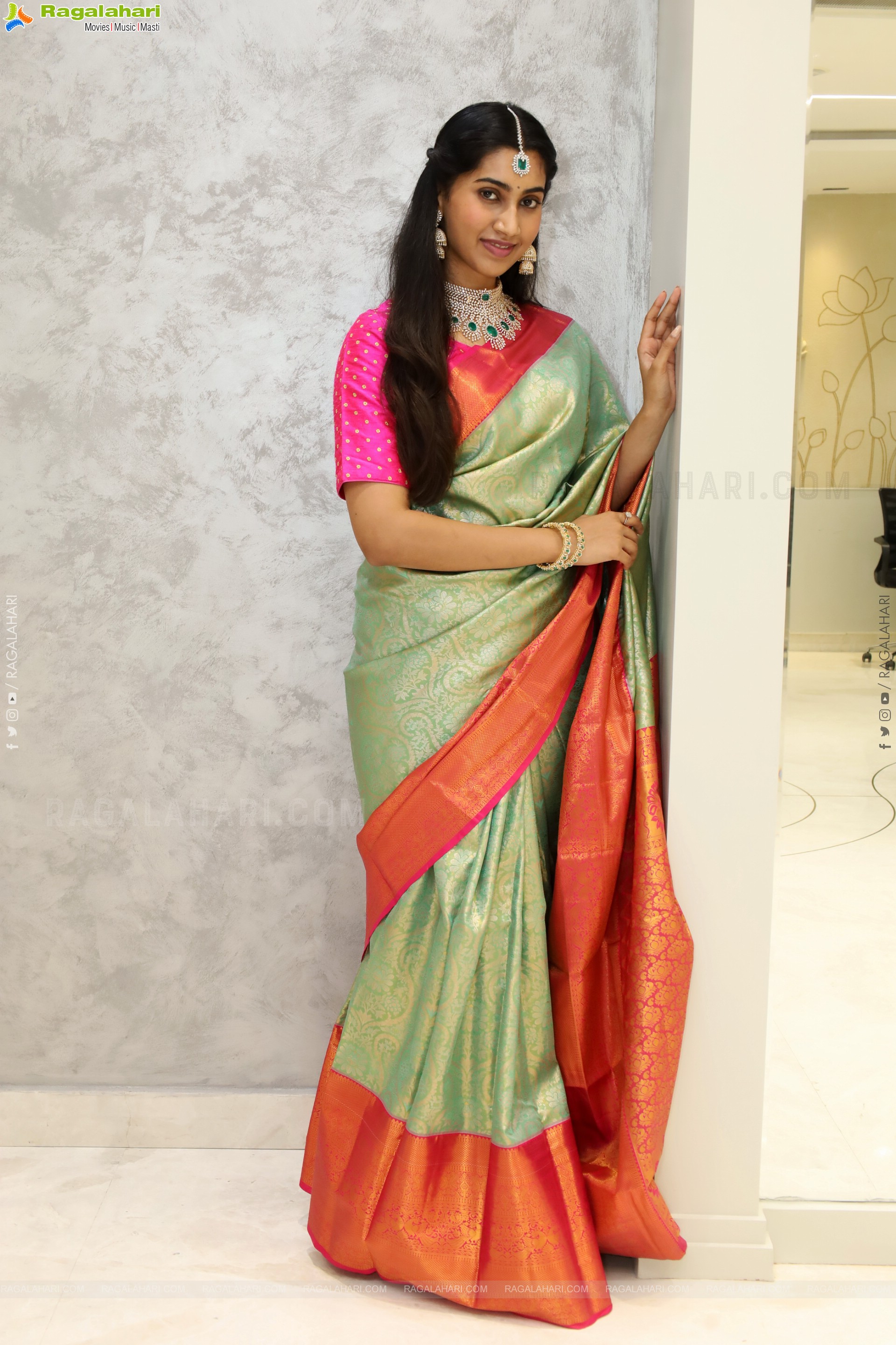 Gomathy Reddy Traditional stills with Jewellery, HD Gallery