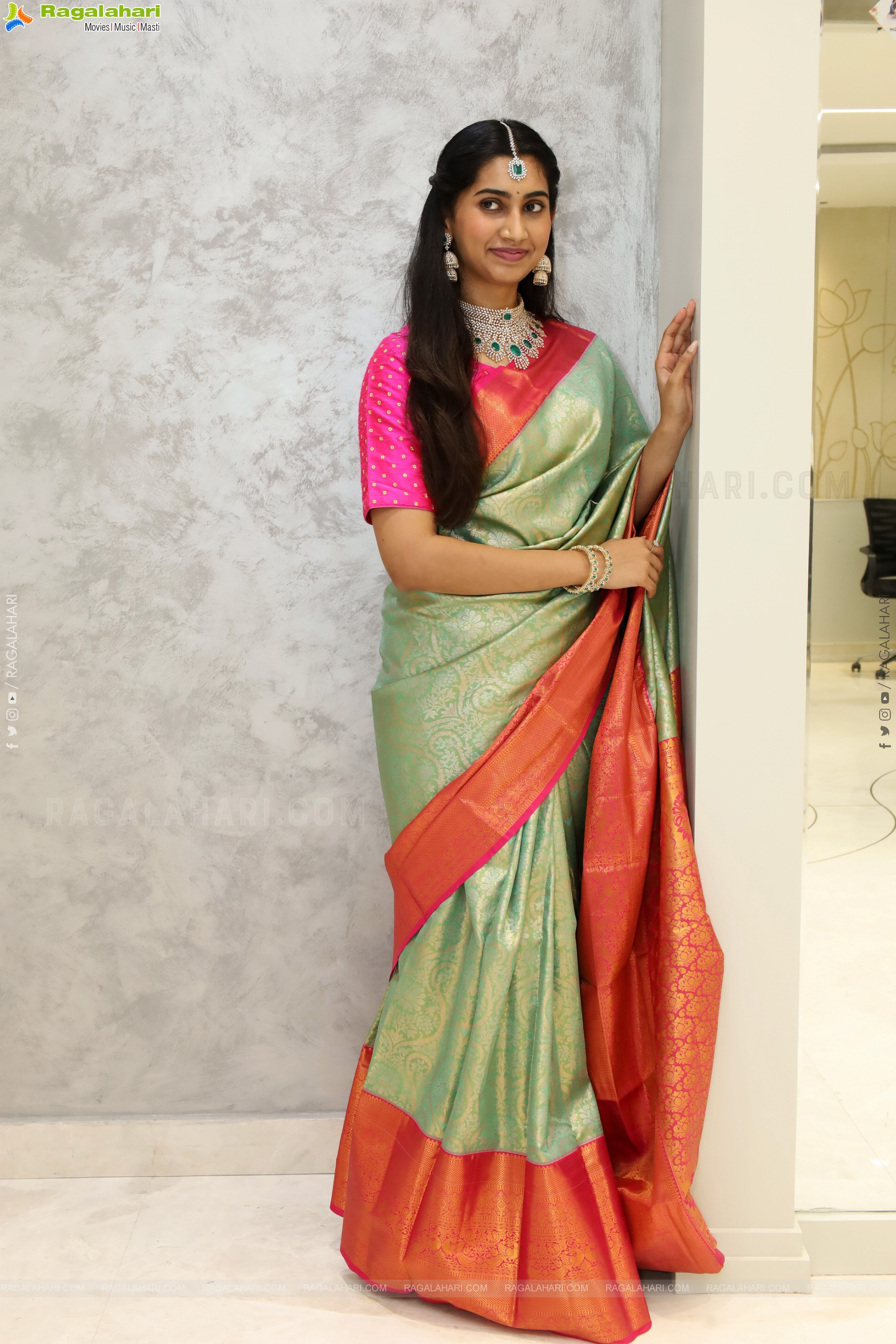 Gomathy Reddy Traditional stills with Jewellery, HD Gallery