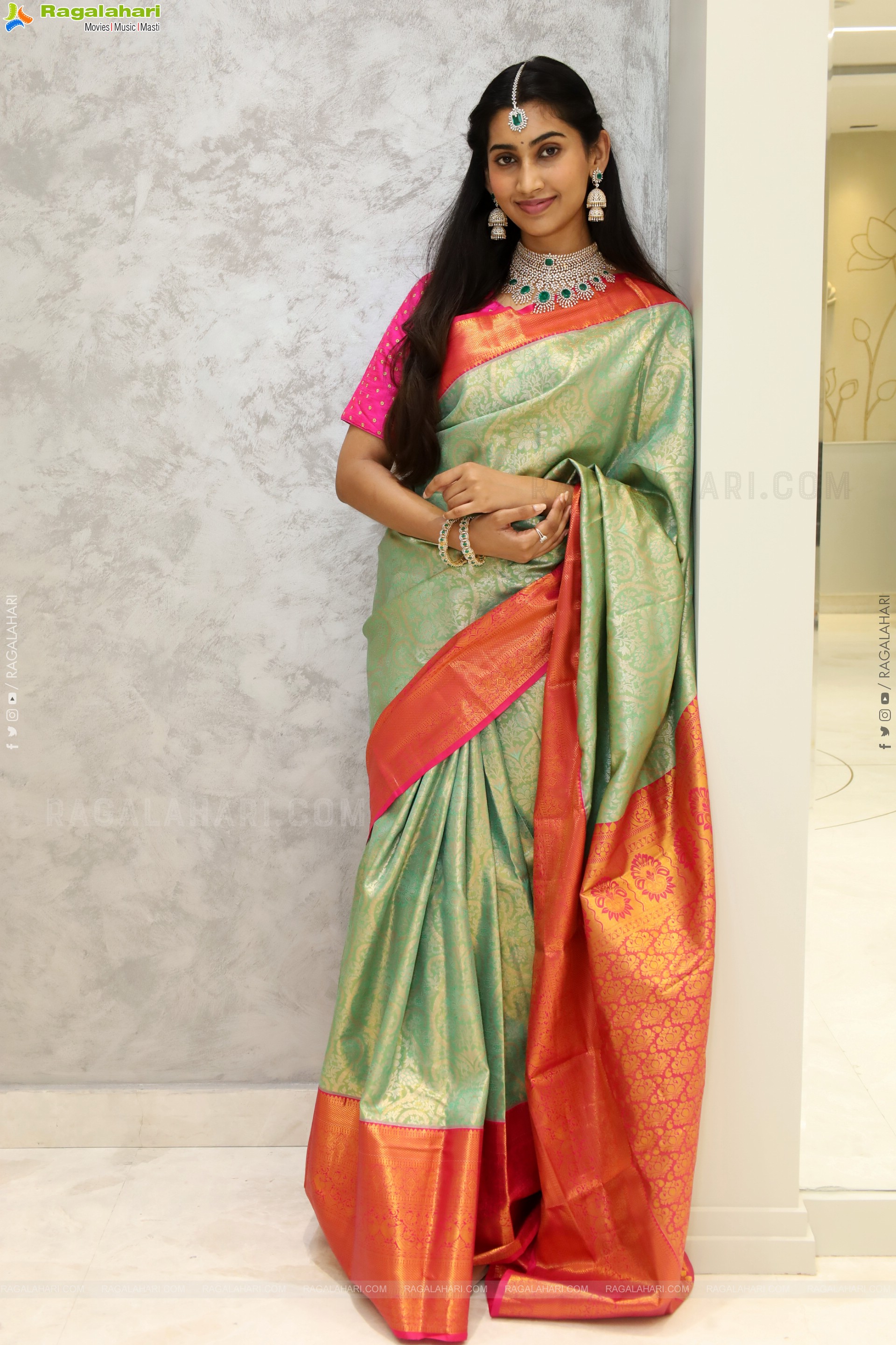Gomathy Reddy Traditional stills with Jewellery, HD Gallery
