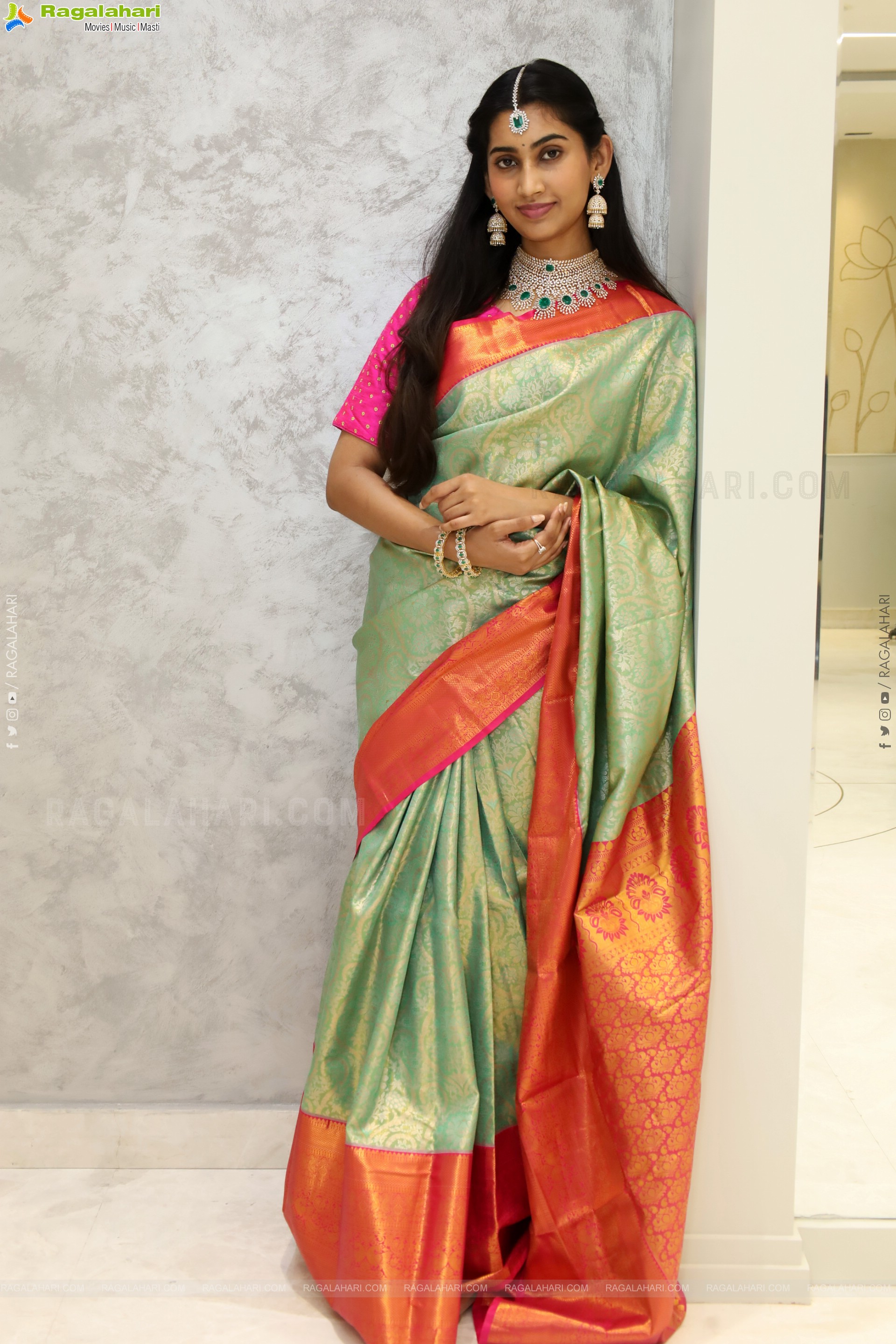 Gomathy Reddy Traditional stills with Jewellery, HD Gallery