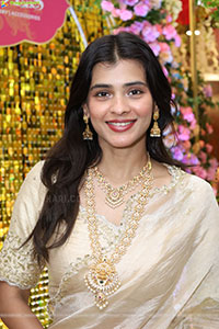 Hebah Patel at Hi Life Brides Exhibition Launch, HD Gallery