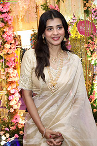 Hebah Patel at Hi Life Brides Exhibition Launch, HD Gallery