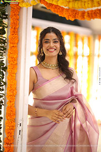 Ira at Sreeyas Chitra & Purna Naidu Production Movie Launch 