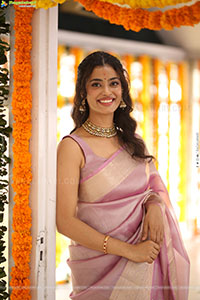 Ira at Sreeyas Chitra & Purna Naidu Production Movie Launch 