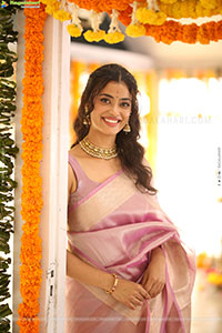 Ira at Sreeyas Chitra & Purna Naidu Production Movie Launch 