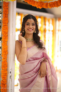 Ira at Sreeyas Chitra & Purna Naidu Production Movie Launch 