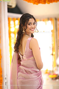 Ira at Sreeyas Chitra & Purna Naidu Production Movie Launch 